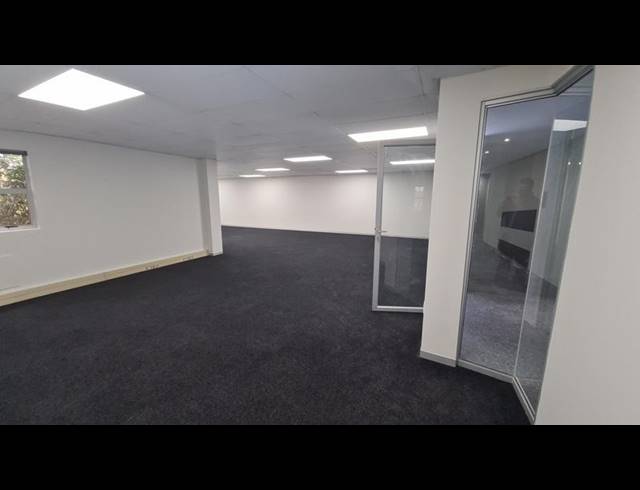 BUSINESS PROPERTY TO RENT IN HALFWAY GARDENS